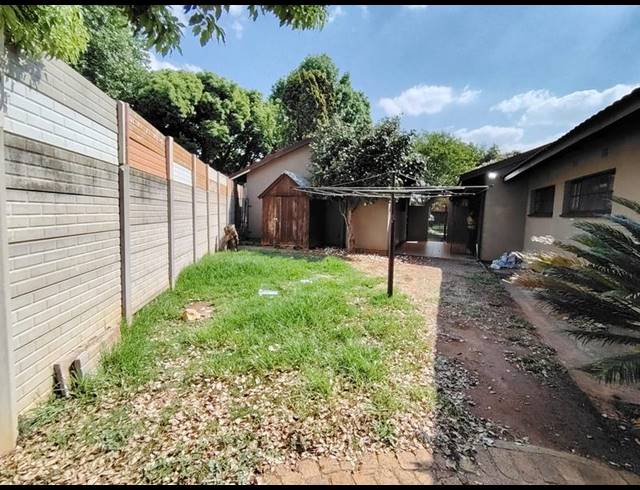 3 BEDROOM PROPERTY TO RENT IN DELMAS